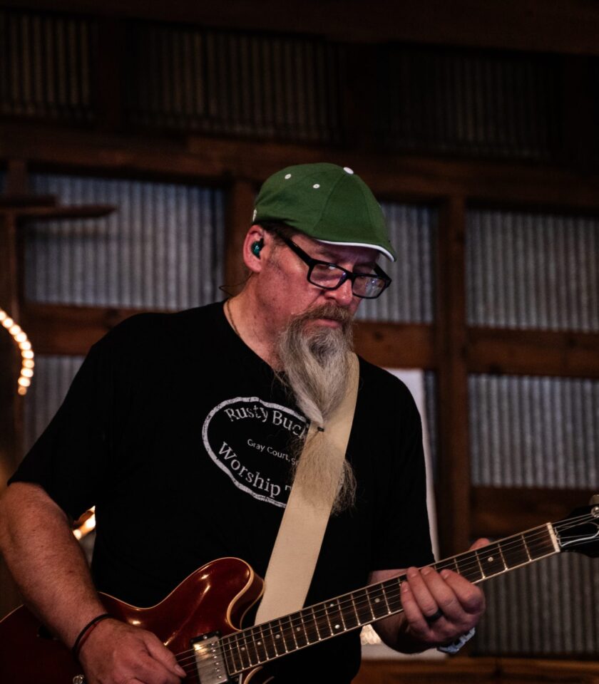 rusty-bucket-june-076-scaled