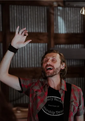 rusty-bucket-june-030-scaled