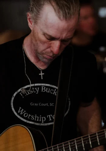 rusty-bucket-june-046